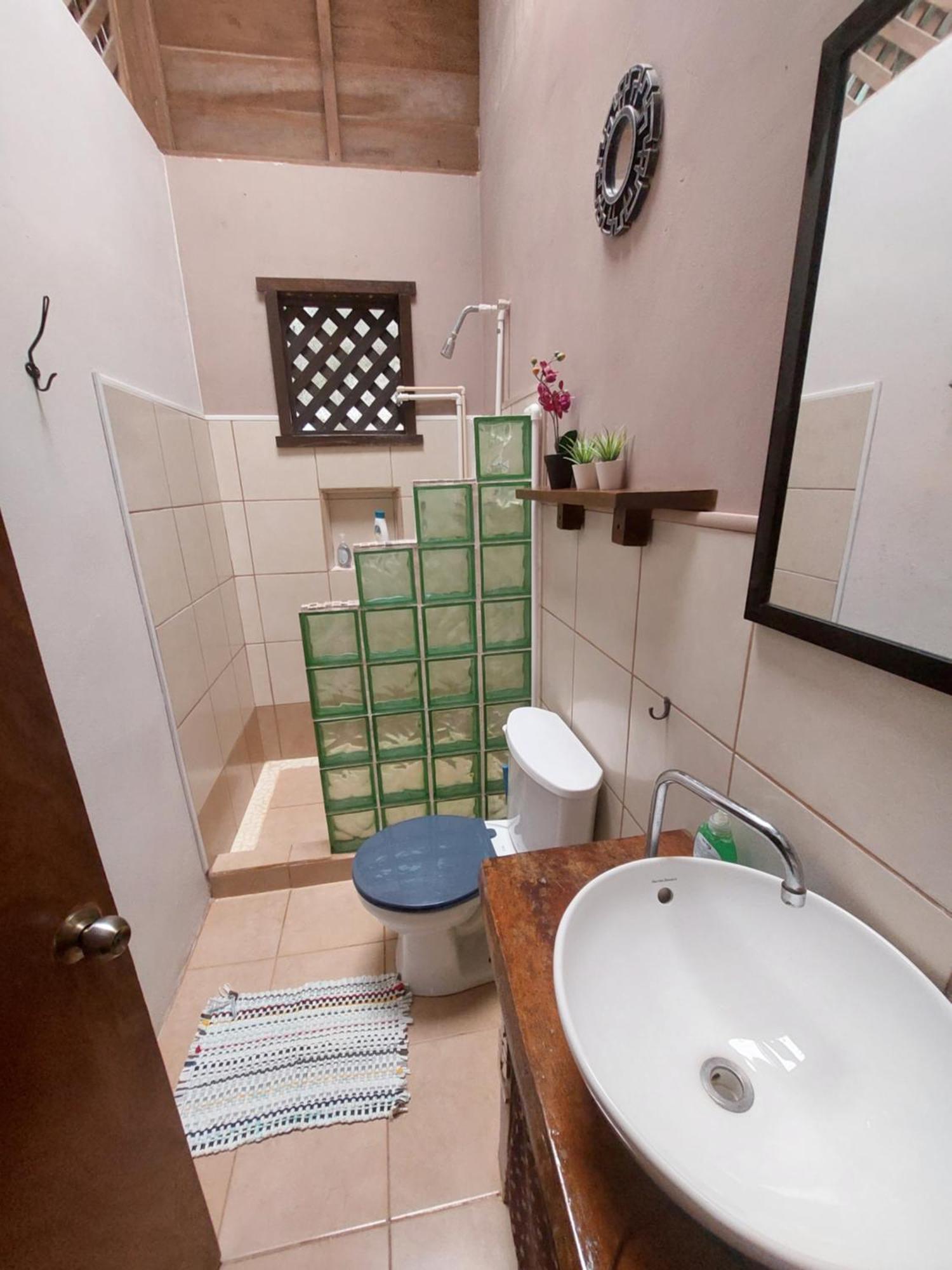 Casa Lina Sloth View Exotic Apartment With Privat Kitchen Puerto Viejo de Talamanca Exterior photo